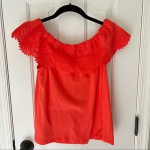Off the shoulder top in beautiful coral color! EUC. Smoke free home.